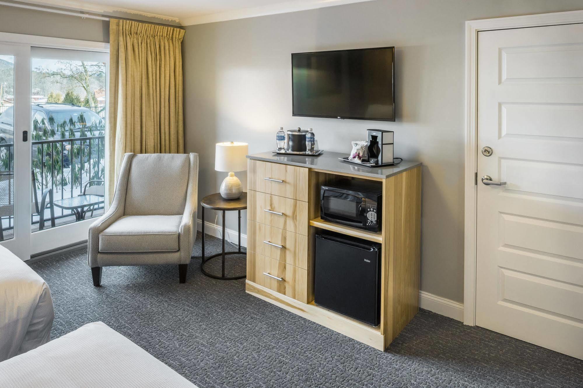 Center Harbor Inn Extérieur photo